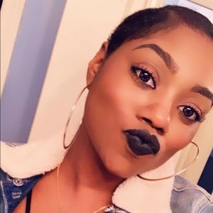 Meet your Posher, Raven